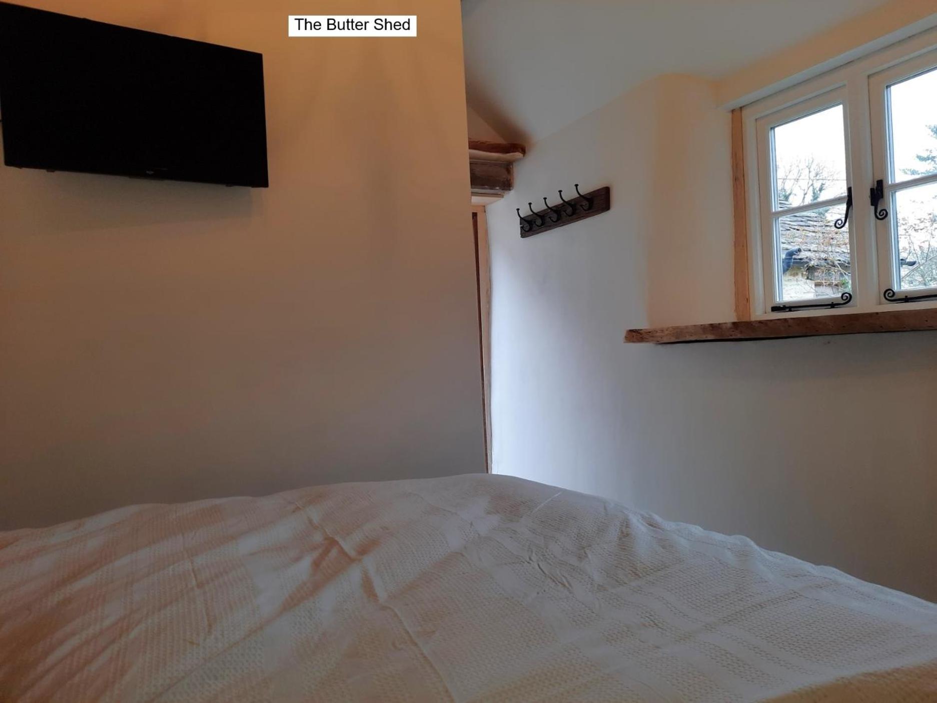 Cotswold Cottage Bed & Breakfast Luckington Eksteriør bilde