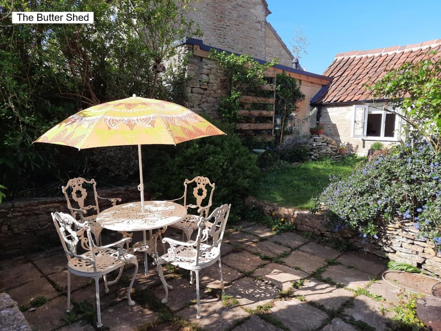 Cotswold Cottage Bed & Breakfast Luckington Eksteriør bilde